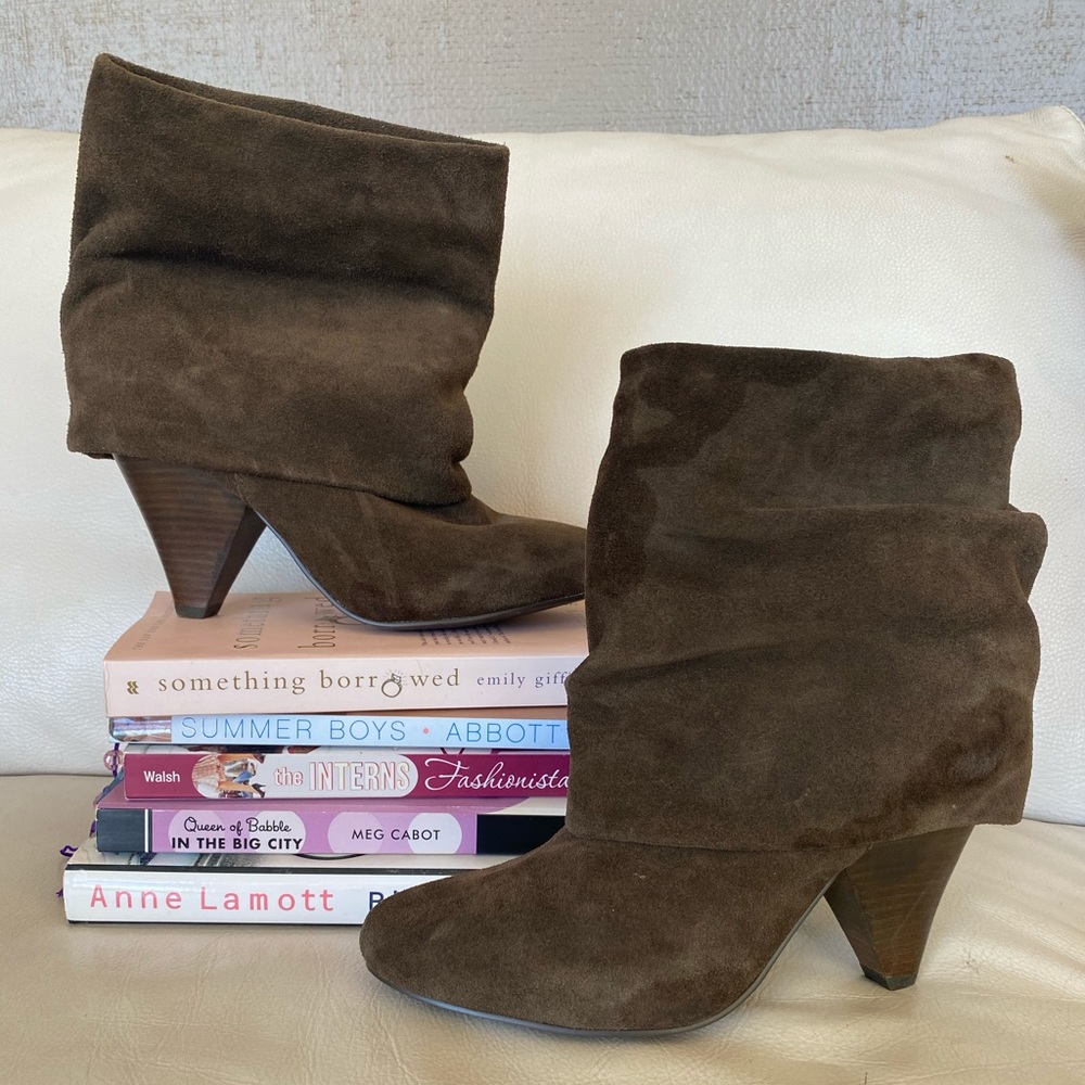 🍪Steve Madden Carlsen Brown Suede Bootie